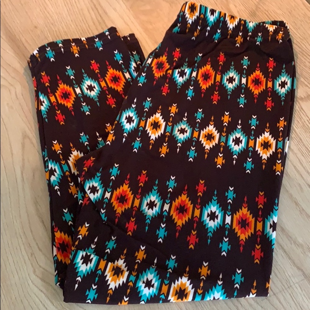 Abby + Anna OS Capri Leggings 💜2/$15